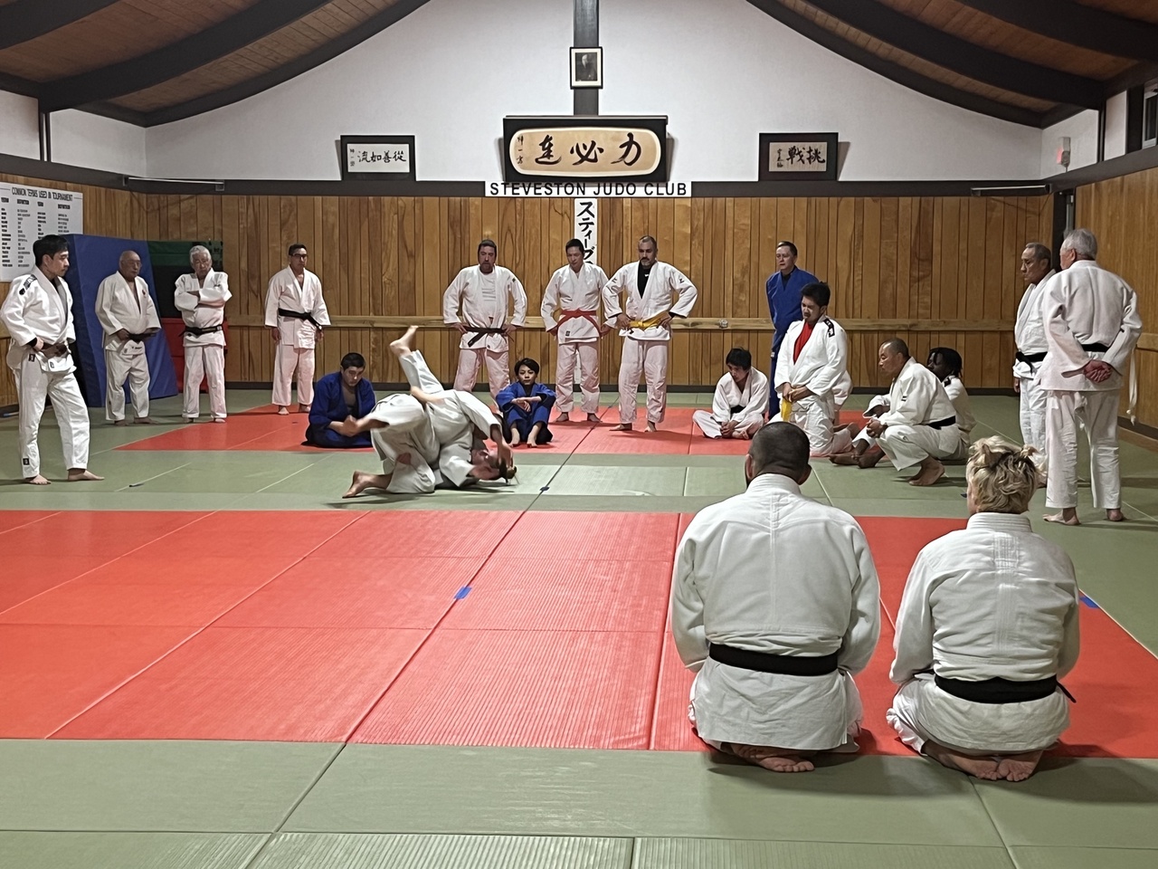 (##AI##(Background.image4.alt)##AI##)